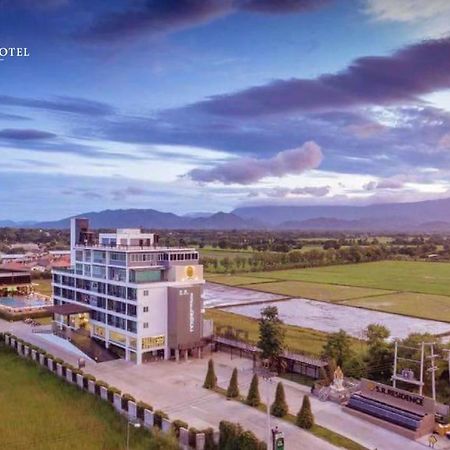 Sr Residence Hotel Phetcsabun Kültér fotó